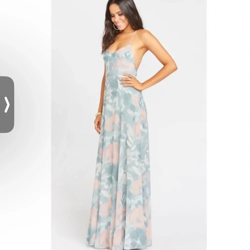 Show me your mumu godshaw goddess gown sage green I do pattern size small